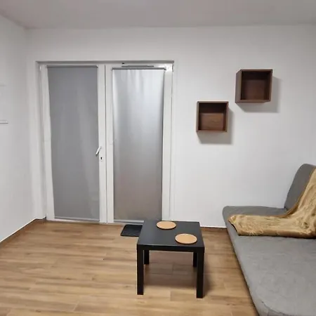 Kaim Hill Cracow Chillout Zone *